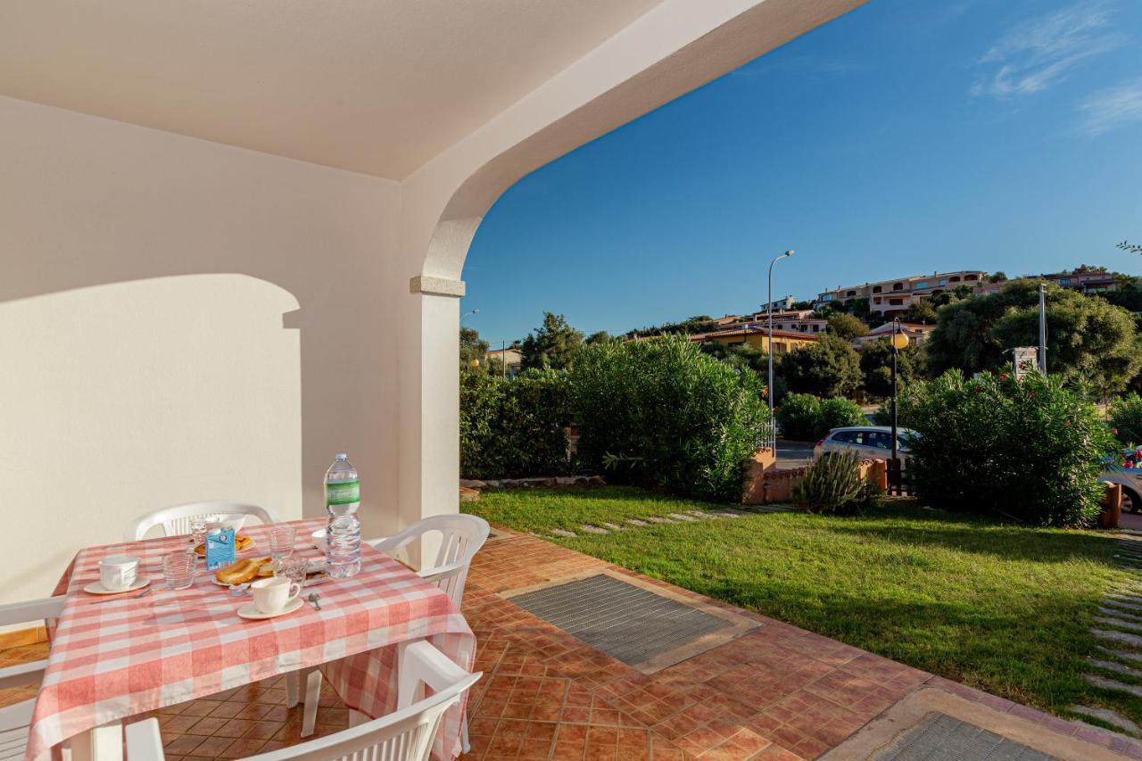 Appartamento Trilocale Vicino Al Centro Di San Teodoro San Teodoro  Buitenkant foto